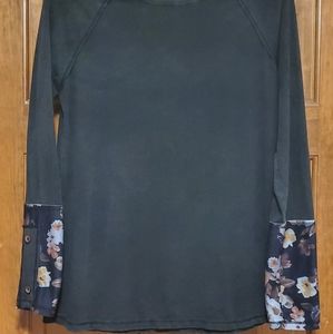 Long Sleeve Top with Floral/Button Detail